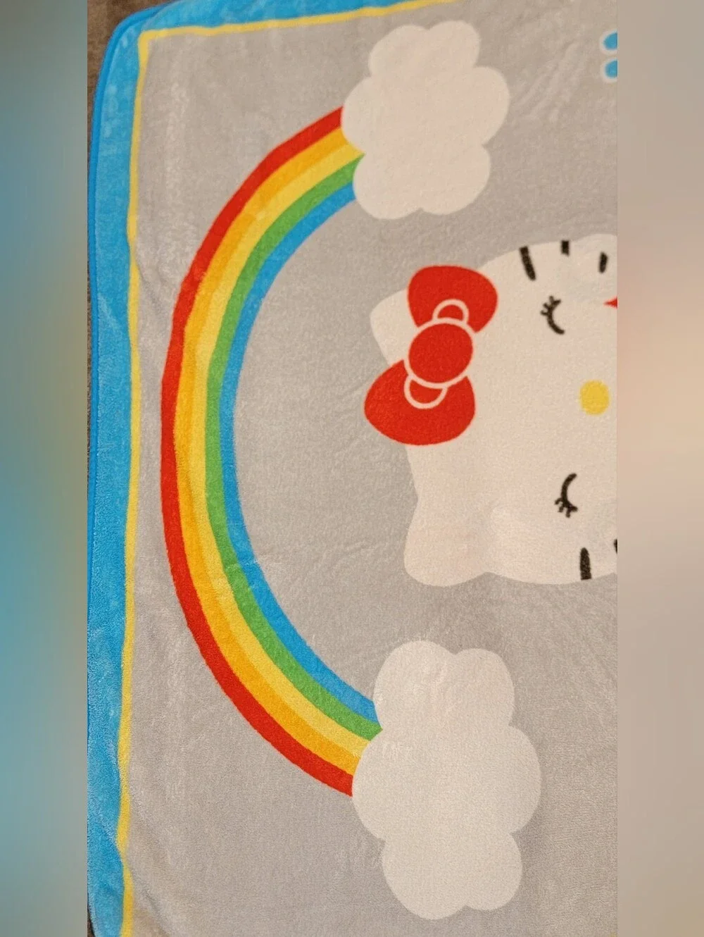 RARE 2007 Hello Kitty Rocket robot Rainbow Fleece Throw Blanket